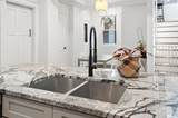 1856 Oak Street - Photo 31