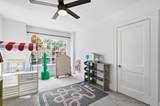 1856 Oak Street - Photo 44