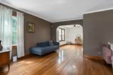 575 Wrexham Avenue - Photo 10