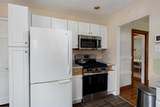 575 Wrexham Avenue - Photo 17