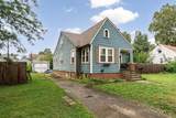 575 Wrexham Avenue - Photo 3