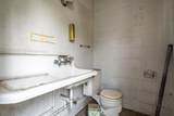 575 Wrexham Avenue - Photo 36