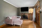 575 Wrexham Avenue - Photo 8