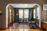575 Wrexham Avenue - Photo 9