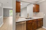 160-40A Macandrews Way - Photo 4