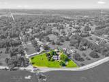 10025 Slough Road - Photo 4