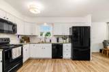 6016 Winterberry Drive - Photo 7
