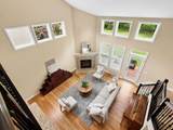 2027 Tulip Way - Photo 30