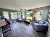 1836 Zimmer Street - Photo 15