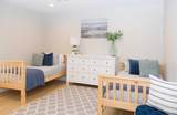331 Charleston Avenue - Photo 8