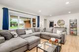 1656 Kenwick Road - Photo 7