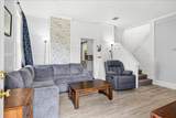 426 Light Street - Photo 2