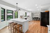 8888 Chateau Drive - Photo 17