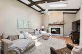 8888 Chateau Drive - Photo 20