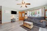 1425 Greenleaf Road - Photo 11