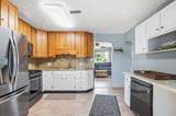 1425 Greenleaf Road - Photo 21