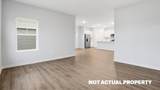 112 Fippenny Place - Photo 13
