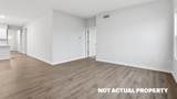 112 Fippenny Place - Photo 14