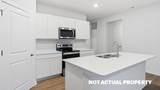 112 Fippenny Place - Photo 5