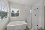 6729 Mill Springs Court - Photo 39