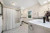 3062 Woodbine Place - Photo 44