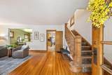 3062 Woodbine Place - Photo 5