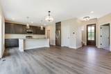 9007 Columbia Road - Photo 18