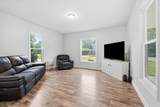 244 Newark Road - Photo 9