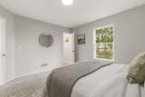 943 Robmeyer Drive - Photo 14