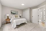 943 Robmeyer Drive - Photo 15
