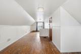 1027 Burnett Road - Photo 20