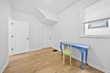 90 Burgess Avenue - Photo 18
