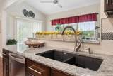 5698 Queen Victoria Street - Photo 15