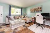 340 Parkdale Drive - Photo 4