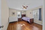 948 Seymour Avenue - Photo 23