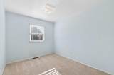 6093 Paris Boulevard - Photo 17