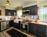 720 Wood Street - Photo 11