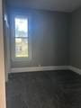 208-208 & 208 1/2 Henry Street - Photo 10