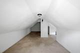 738 Windsor Street - Photo 24