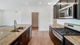 1050 Merritt Way - Photo 5