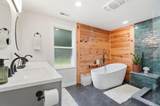 6105 London Groveport Road - Photo 29