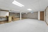 476 Woodview Road - Photo 18