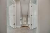 164 Clarendon Avenue - Photo 14