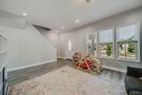 164 Clarendon Avenue - Photo 7