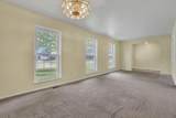 243 Bombay Avenue - Photo 5