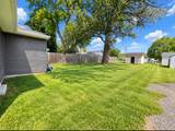 211 Huron Street - Photo 3