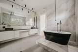 1575 Granville Street - Photo 39