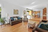 354 Amesbury Court - Photo 10