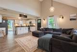 370 Valleyridge Drive - Photo 12