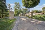 637 King Beach Drive - Photo 55